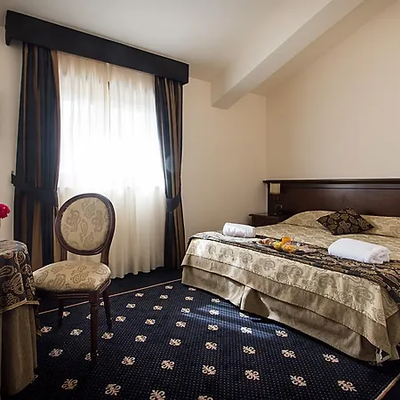 Antica Stazione Hotel 3*
